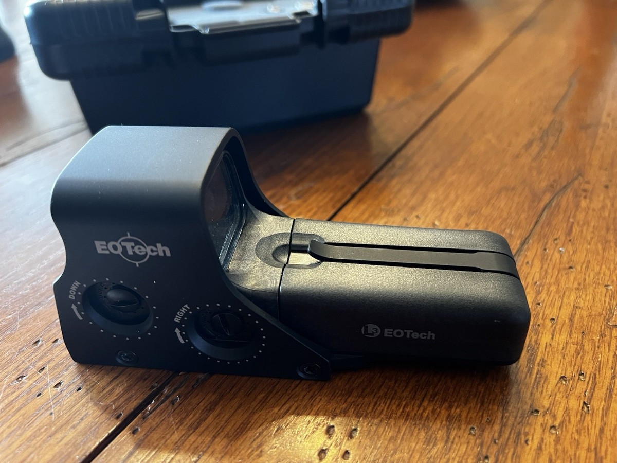 EOTech 512 Holographic Sight Black Red Reticle Weaver Mount with