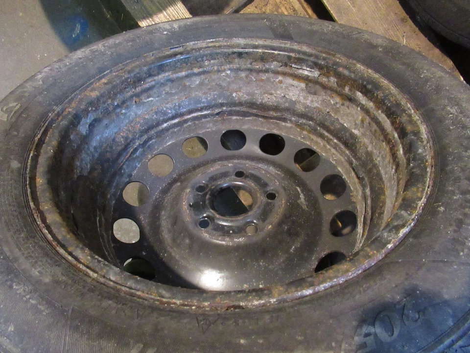 Winterräder VW Audi Seat Skoda 205/55 R16 6Jx16 ET48 5x112 A3 Golf 7 Octavia III - Bild 2 von 4