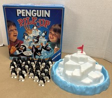 Penguin Pile-Up Game by Ravensburger 1996 Vin...