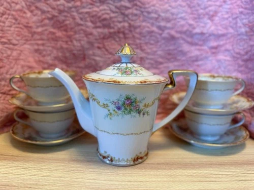 NORITAKE Teapot ONLY with Lid! *Reserved* Fiesta Red Handpainted Japan