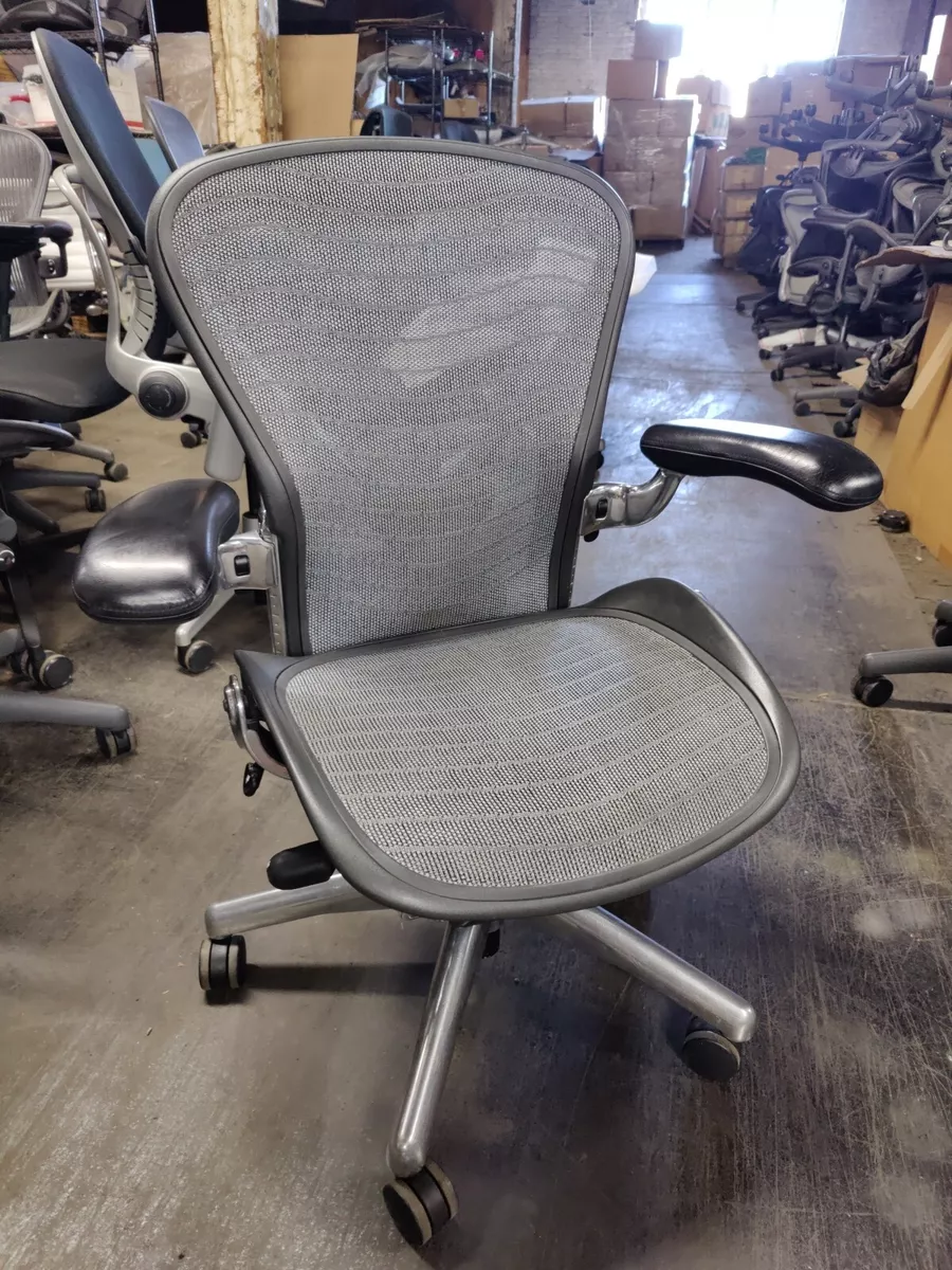 Aeron Office Chair* Mineral/Polished