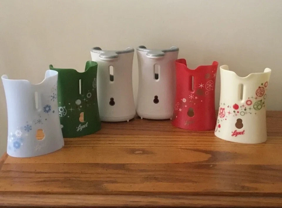 SABONETE MANUAL LYSOL No Touch 4 edição limitada capas de férias mais 2 dispensadores - Imagem 2 de 4