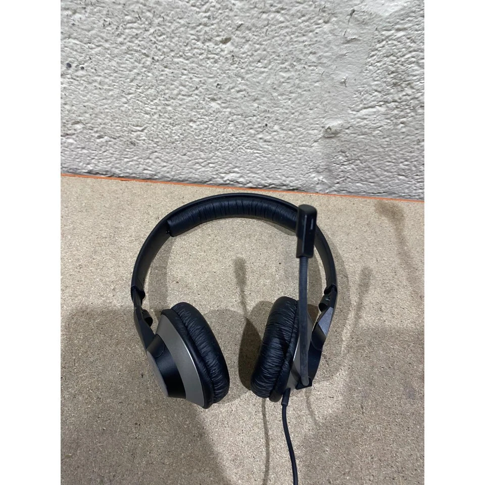 Creative EF0410 Headset Black Wired USB Volume Control Boom Microphone Over Ear - Image 2 of 4