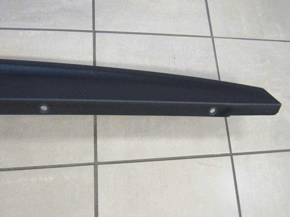 Protector de cama alerón puerta trasera Dodge Ram 1500 2500 3500 sin remaches nuevo fabricante de equipos originales mopar Foto 4 de 4