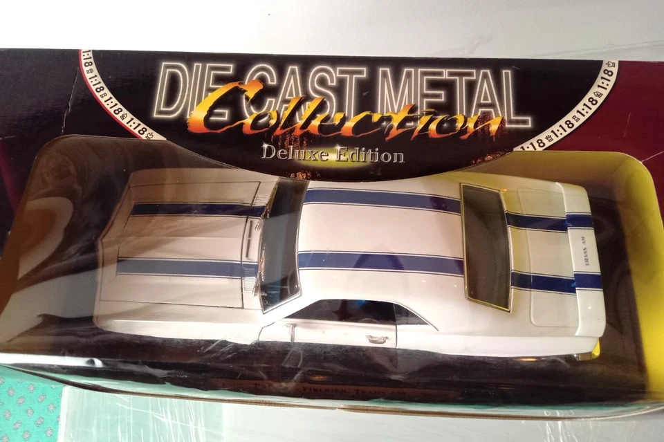 PONTIAC FIREBIRD TRANS AM 1969 - Road Signature 1:18 De Luxe Edition - art.92368 - Immagine 2 di 4