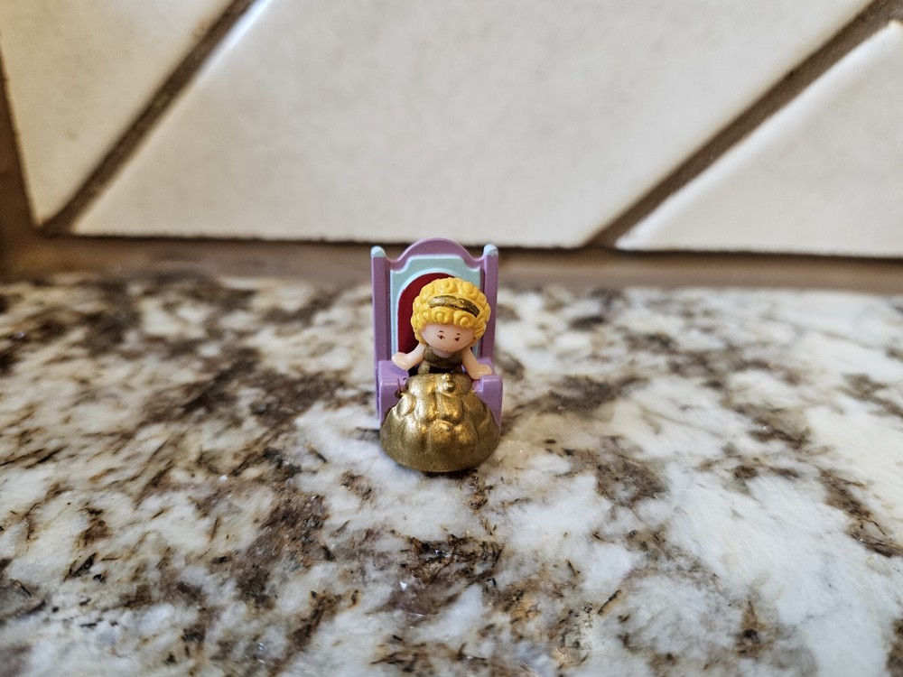 1990 Gold Polly Pocket Bluebird 