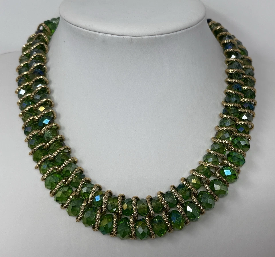 Vintage Sparkly Green AB Crystal Faceted Glass Bead Goldtone Collar Bib Necklace