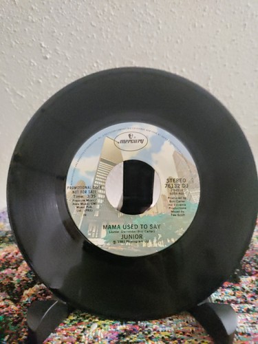 Junior – Mama Used To Say 76132DJ 45RPM