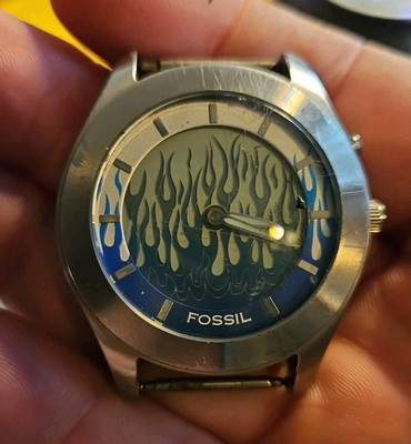 時計 Fossil big tic blue flame Fossil Big Tic Blue Flame Vintage Digital Watch Silver Tone Y2K