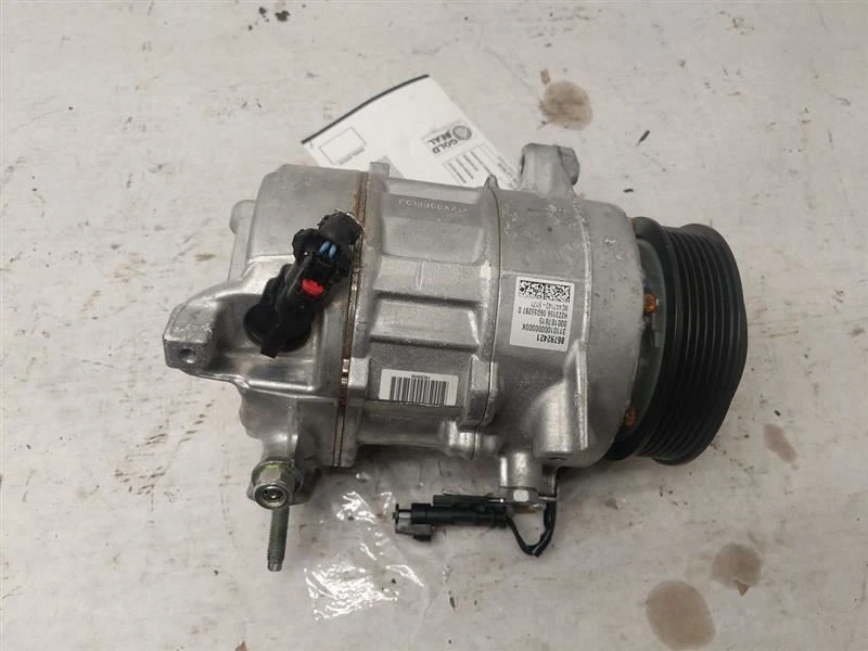 AC Compressor 3.6L OE 86792426 for 2023 GMC Acadia 2796666 - Image 2 of 4