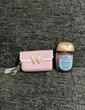 Bath and Body Works Scallop Bow Snap Case PocketBac Holder  Hand Sanitizer Set