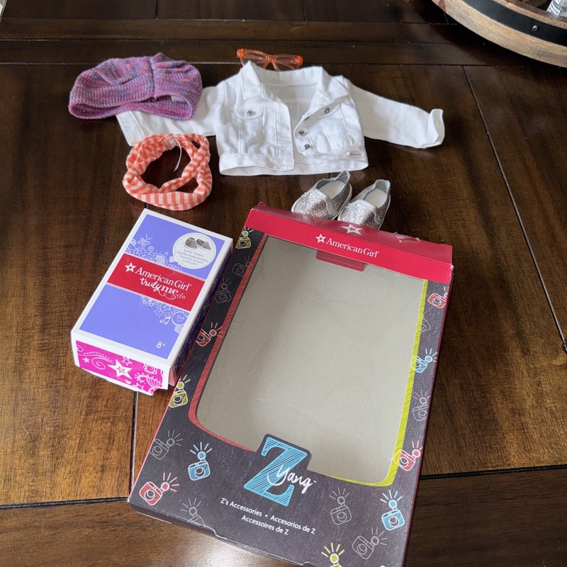 American Girl Z's Accessories For Z Yang & American Girl Sparkle Sneakers