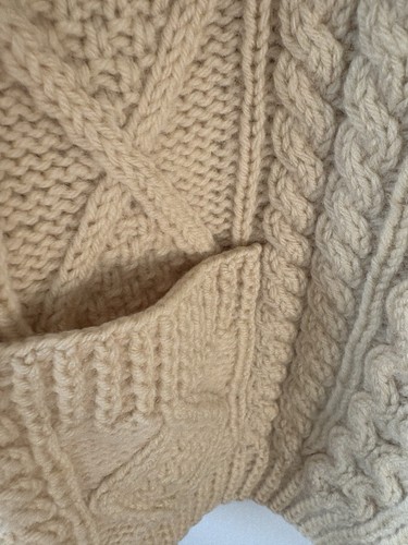 VTG Knit Irish Fisherman Sweater Wool Cardigan Beige Sz S Missing 1 Button - Picture 3 of 10