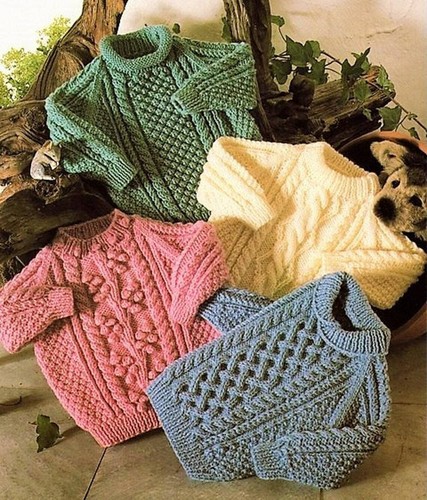 BOYS ARAN SWEATER SIZE 