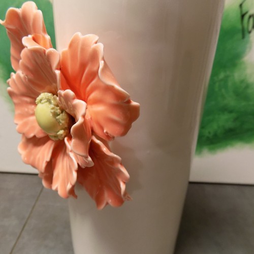 VASE W/ 3D CORAL COLOR FLOWER 9.25 In ONE SIDED POPPY FLOWER - Picture 3 of 10
