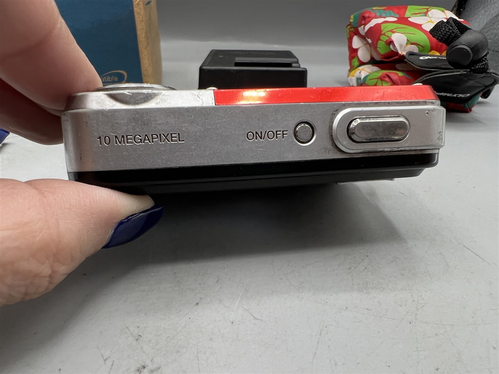 OLYMPUS X560WP XSERIES 10MP WATERPROOF DIGITAL CAMERA RED BUNDLE WORKS GREAT eBay