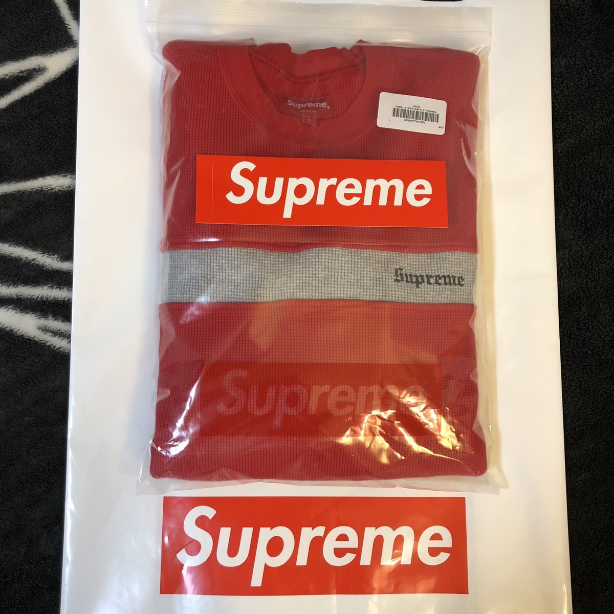 SUPREME PANEL STRIPE WAFFLE THERMAL (RED) (LARGE) FW18 MORK