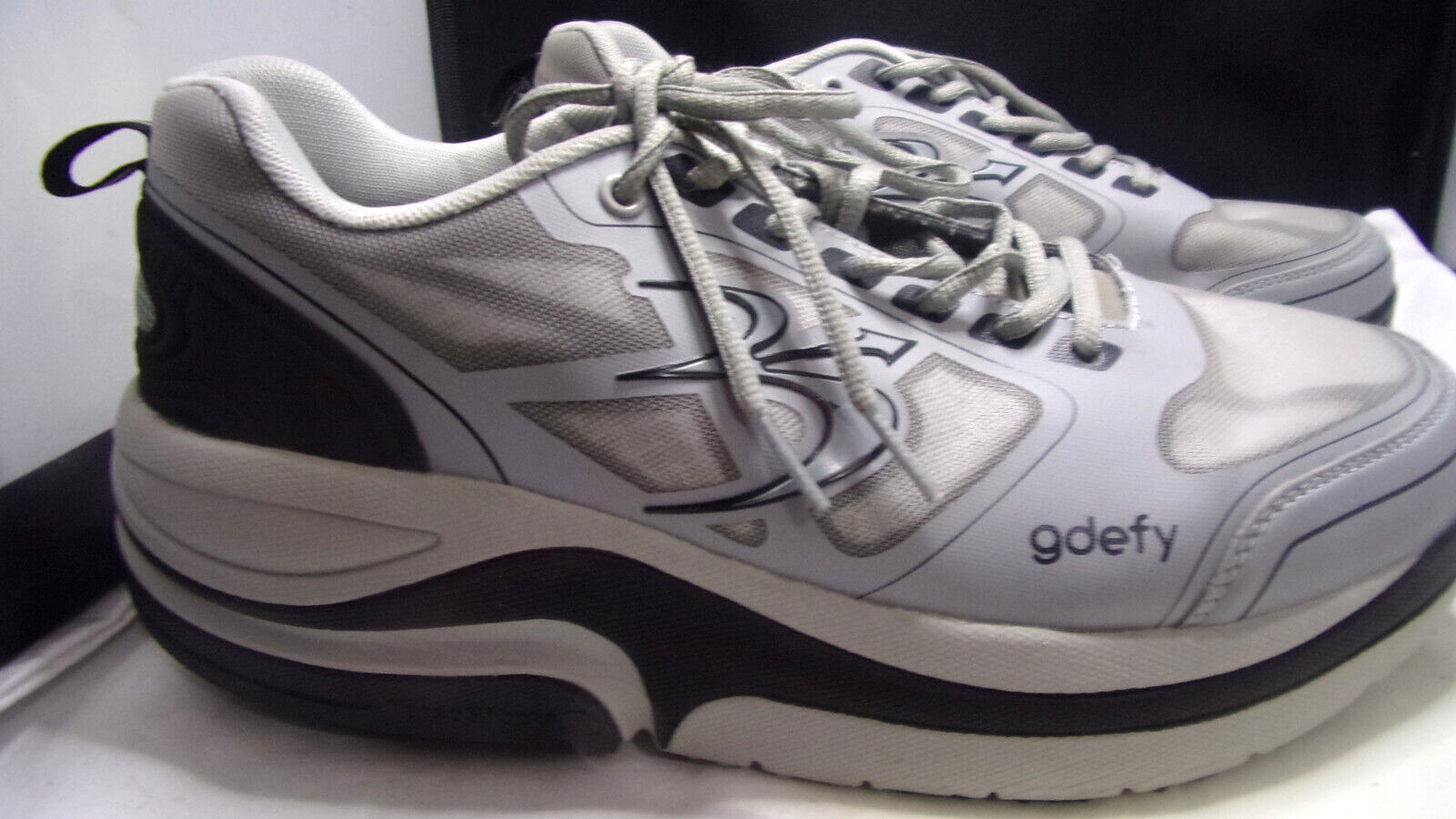 SAOLA Gdefy Gravity Defyer scarpe sneakers uomo grigio nero TB9022MGS M TAGLIA US 10 5