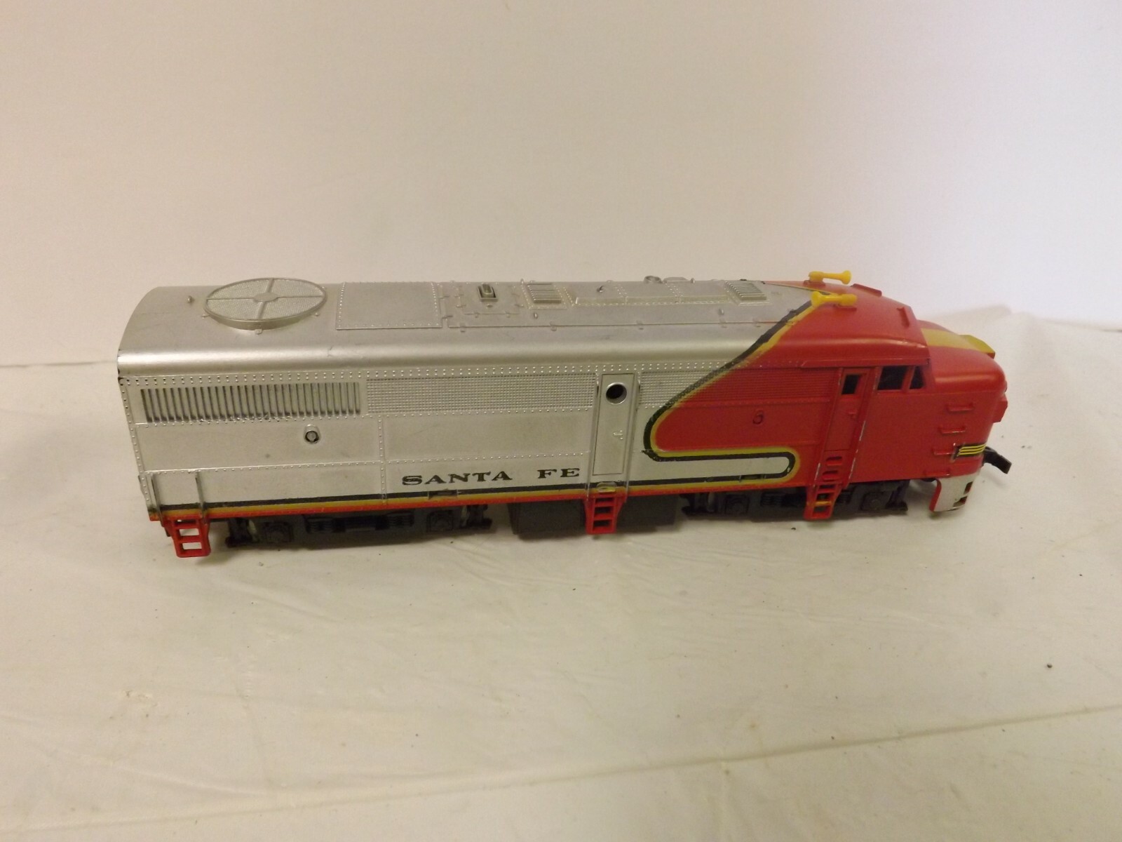 Vintage Santa Fe Toy Train Engine 7" eBay