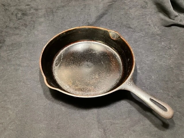 WAGNER USA made Cast Iron Frying pan vintage