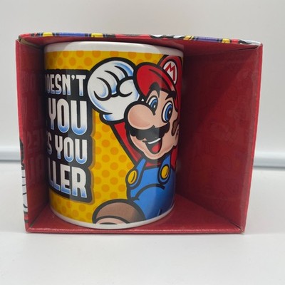 Super Mario Tasse Makes You Smaller Keramik Mug 315ml Pyramid Nintendo Retro Neu