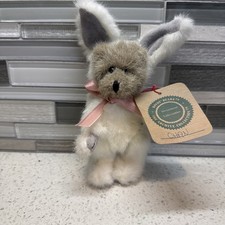 Boyds Bears Chan The Brown Bear In White Easter Bunny Costume Stuffed Plush