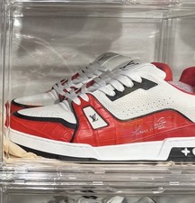 Alligator special edition Louis Vuitton Train...