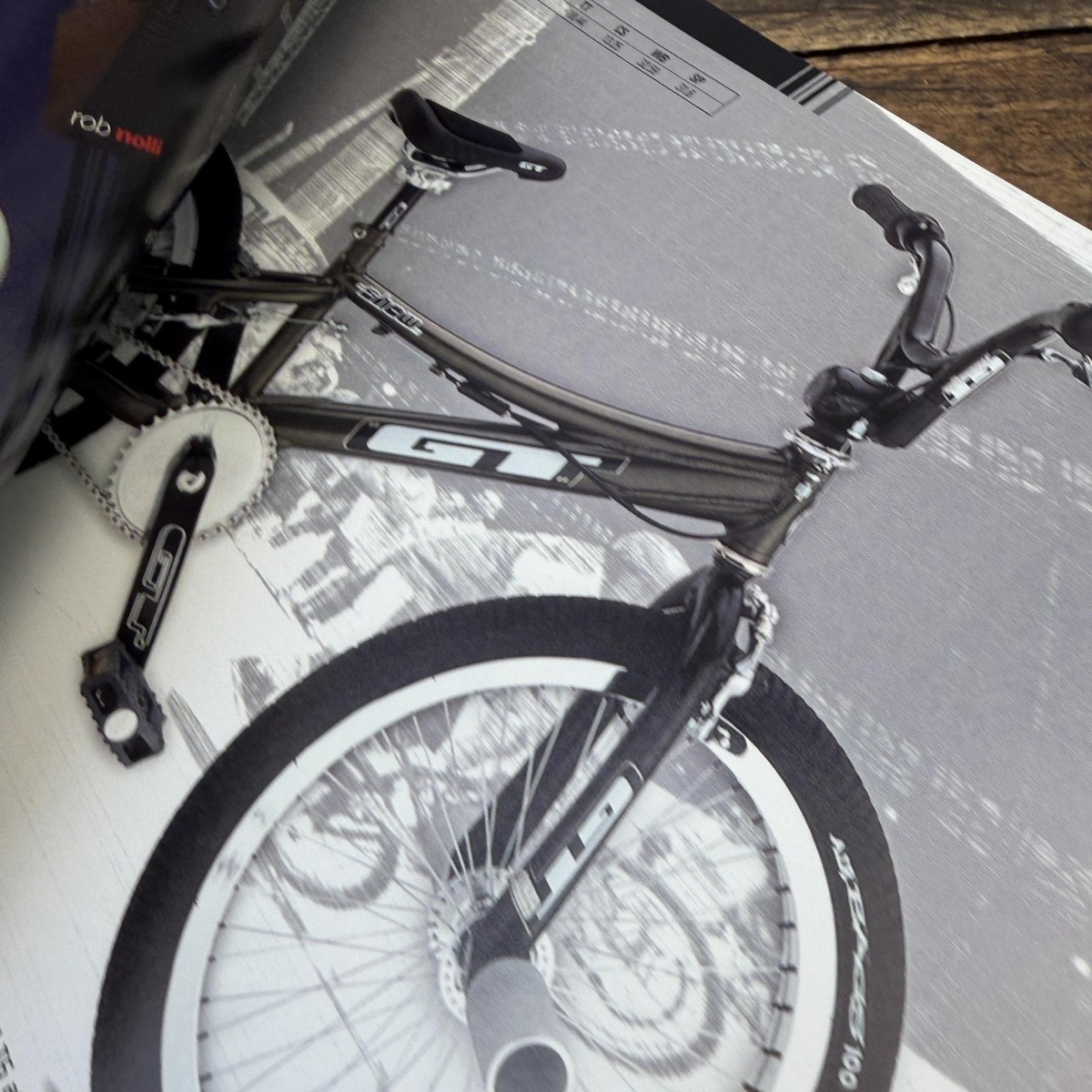 Vintage 2000 GT BMX Y2K Catalog Brochure Show Tour Bump Speed