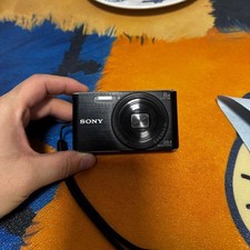 Sony Cyber-Shot DSC-W830 Digital Camera 20.1 MP 8x Optical Zoom with Accessories