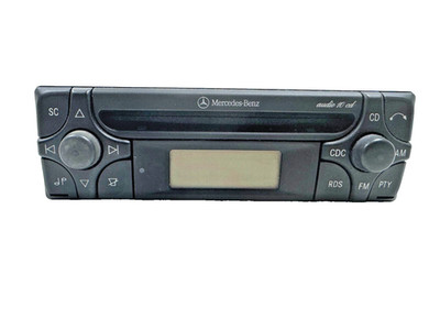Radio Autoradio Mercedes audio 10CD MF2910 A1708200386 incl. Code 168 202 210