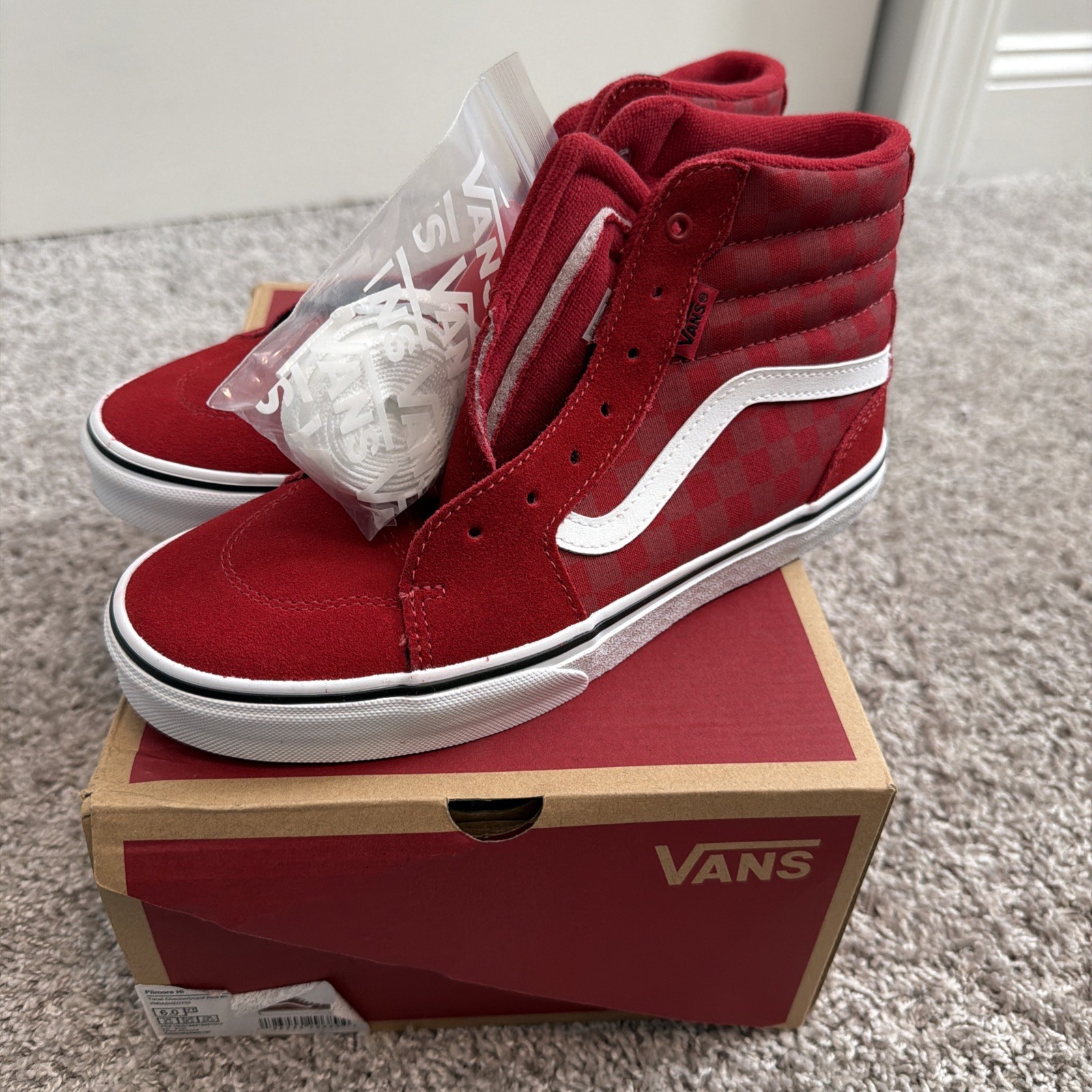 Brand New Inbox, Vans Fillmore High Checkerboard Red Size 6 Youth