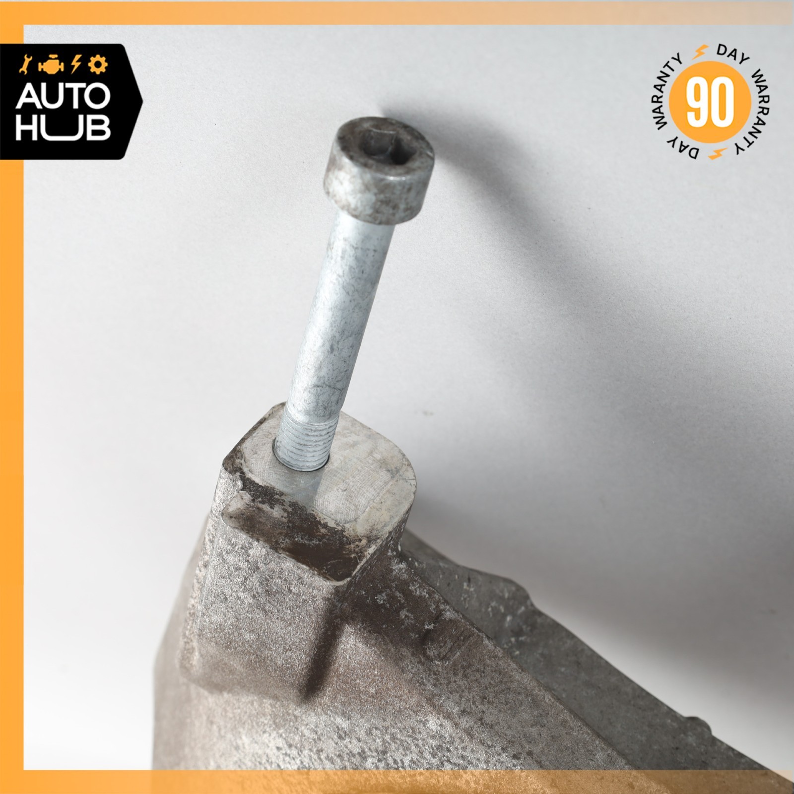 11-17 Aston Martin V8 Vantage Front Left Spindle Knuckle Hub BG333K185AA OEM