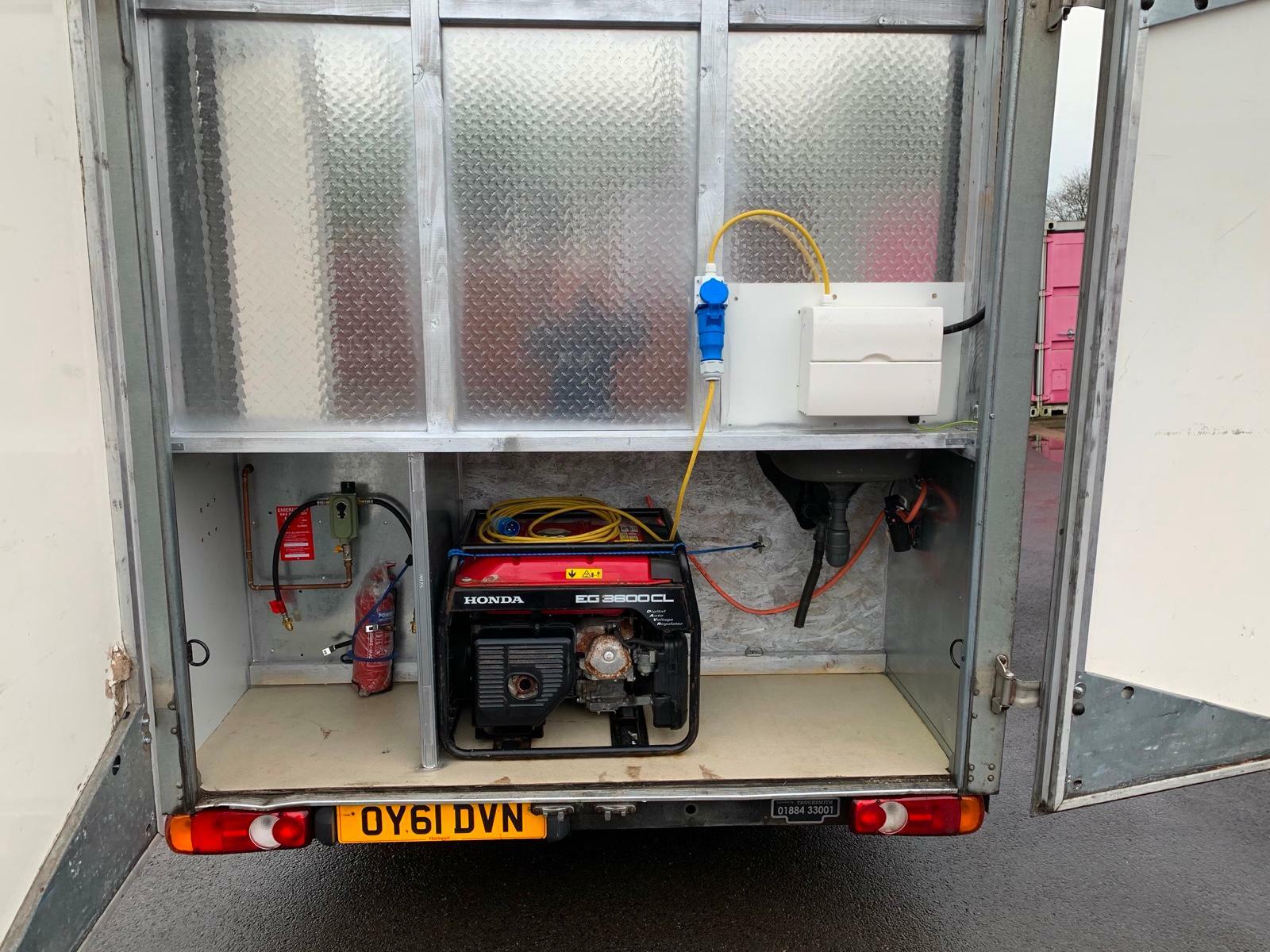 VAUXHALL MOVANO MOBILE KITCHEN/CATERING/BURGER/FOOD TRUCK/COFFEE/ VAN