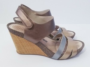 tsubo wedge shoes