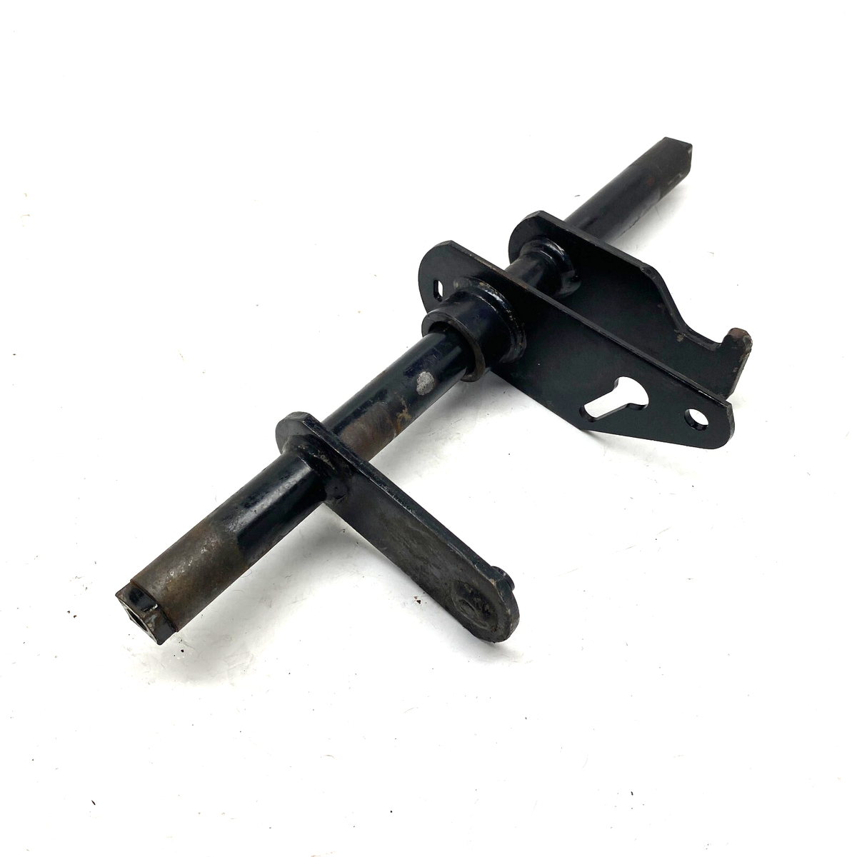 John Deere X475 X485 X585 Lift Shaft Rockshaft AM128584 | eBay