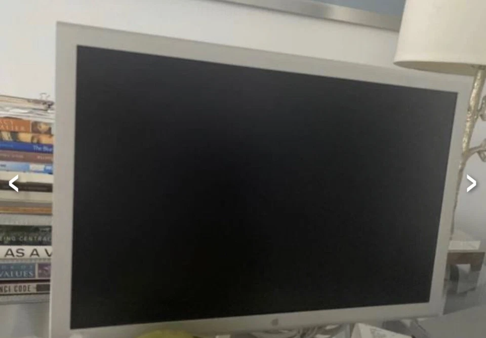Apple A1081 20 inch Widescreen Cinema Display LCD Monitor Vintage Desk Screen - Image 2 of 3