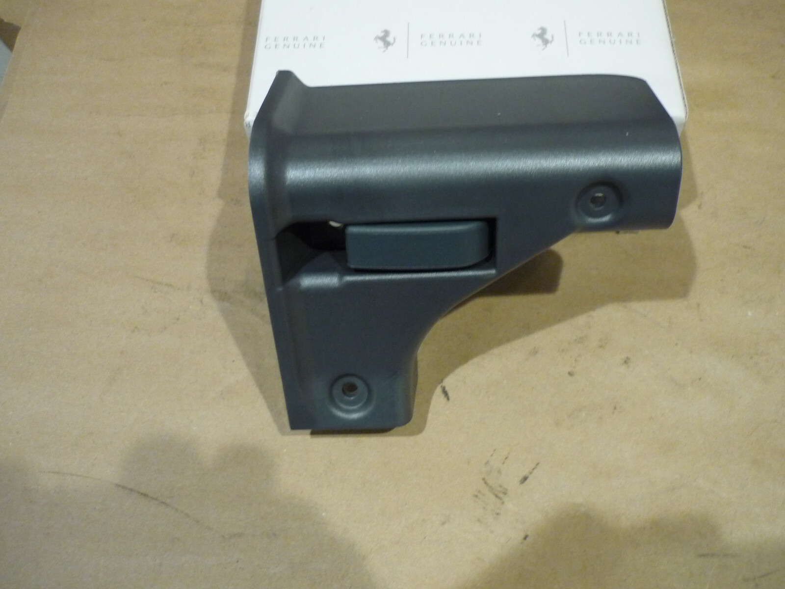 Ferrari California - RH Seperator Hook Cover/Trunk Compartment - P/N 82853000