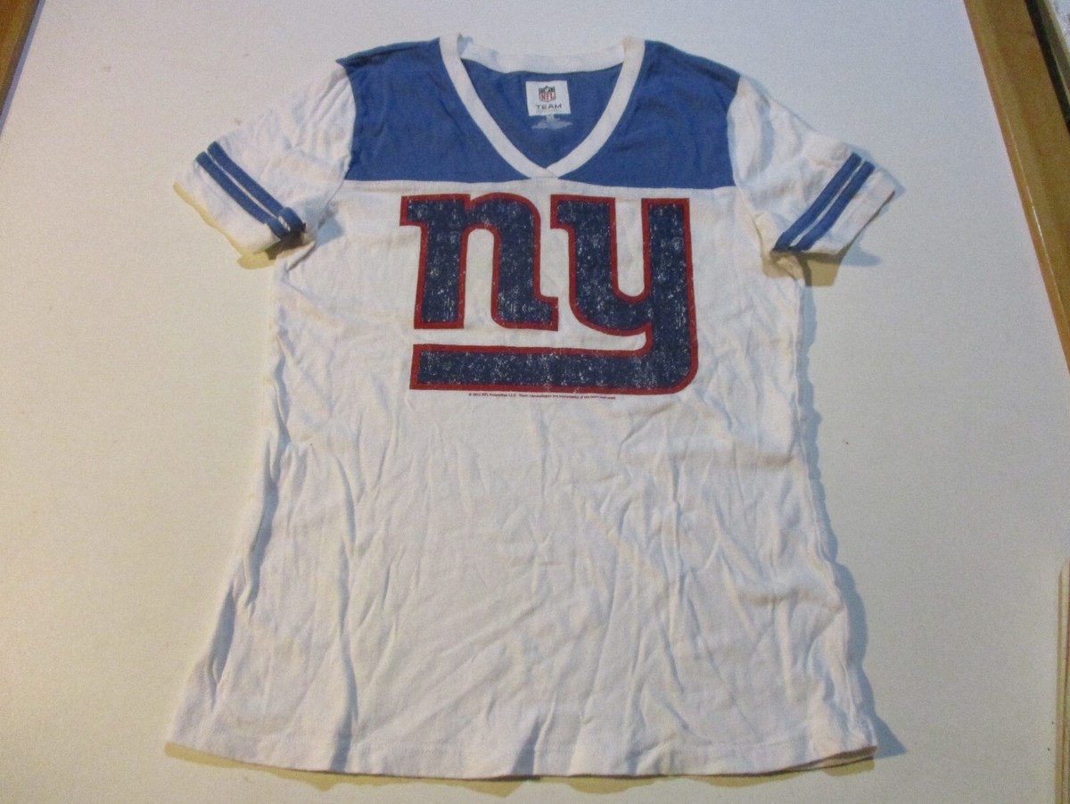 NEW YORK GIANTS NFL TEAM APPAREL BRAND DISTRESSED FOOTBALL T-SHIRT WOMEN  MED NY  eBay