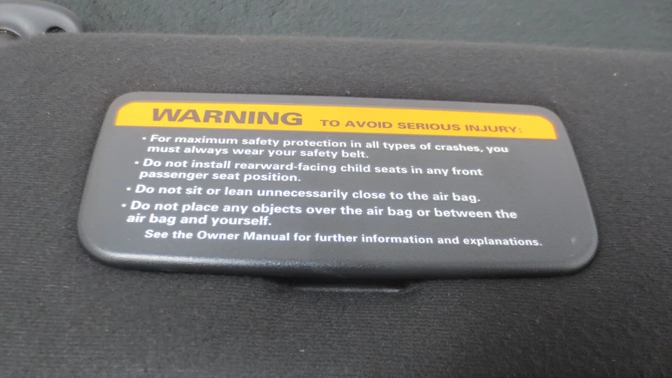 Ford Mustang 1994-1998 cupé parasoles negros nuevos SN95 LH RH no convertible Foto 3 de 4