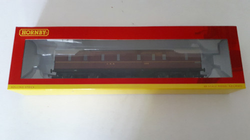 Hornby R4843 50' Stanier Passenger Brake 31010 LMS Crimson Lake Coach Periode 3 | Zustand: New