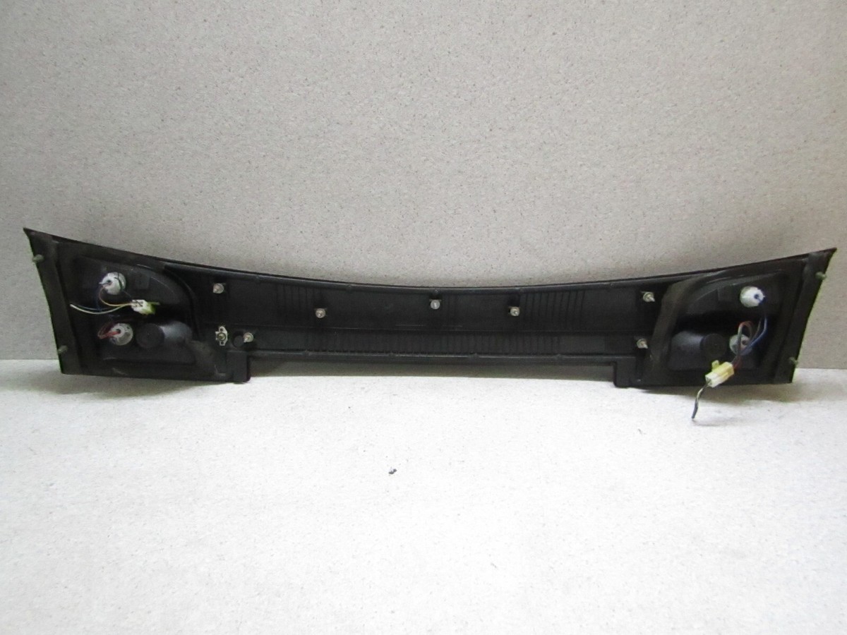 1998-2003 Subaru Legacy BH5 BH9 3 Piece Tail Light Assembly