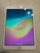 Apple iPad 6th Generation A1893 32 GB, Wi-Fi, 9.7 in - Silver