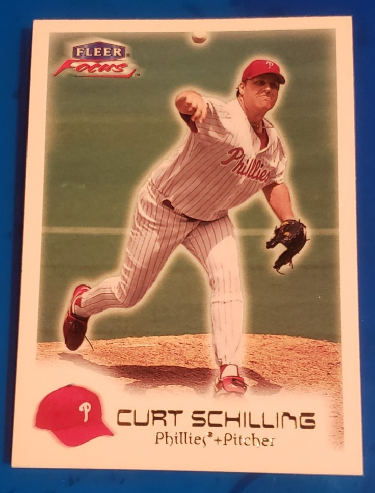 2000 Fleer Focus #34 Curt Schilling P Philadelphia Phillies      ***40% OFF 2+