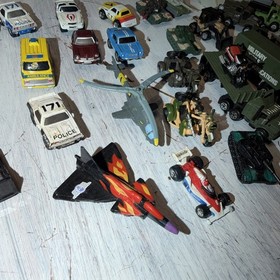 VTG 80s Galoob Micro Machine Lot - Cars, Trucks, planes, Military, mini micro ￼
