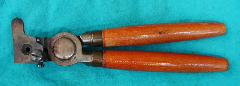Used Ideal 1 Cavity Mold .308 Caliber #308241  154 gr.  .30-06, .308, .30-30 RN