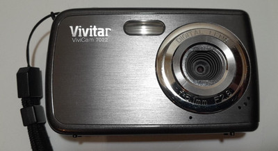 Vivitar ViviCam 7022 Graphite 7.1MP Digital Camera 