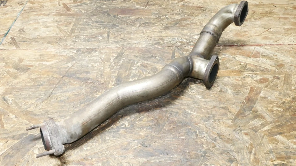 Juego de tubos de escape de colector de escape de cilindro de motor OEM BMW E39 Foto 3 de 4