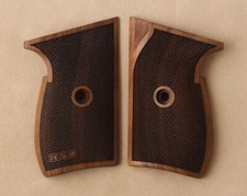 trigan760 for order Sig Sauer P230 - P232 Walnut Grips Diamond