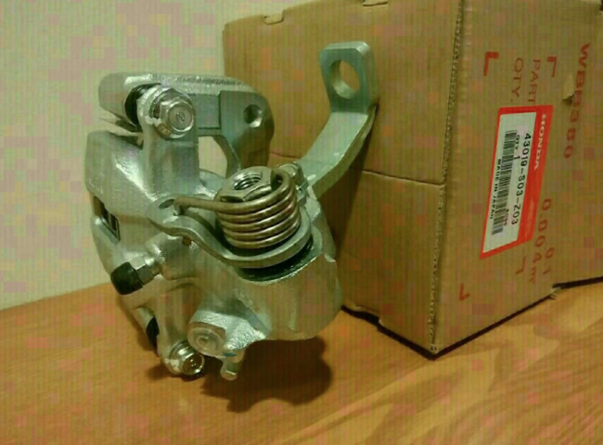 HONDA Genuine CIVIC EK9 INTEGRA TypeR DC2 Rear Brake Caliper LH