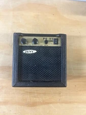 ZENY PG-05 5W Battery-Operated Guitar Amplifier Lightly Used